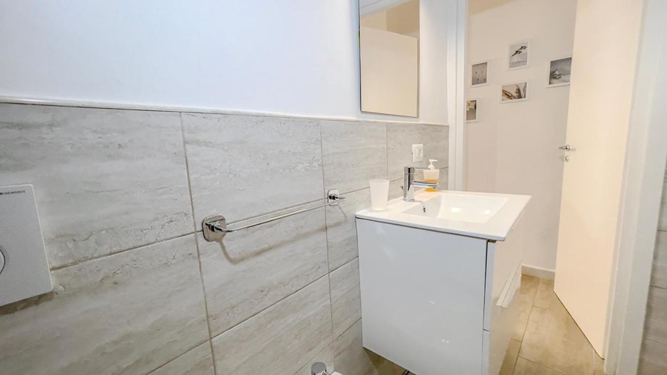 Nonna Lisa Apartment บารี ภายนอก รูปภาพ
